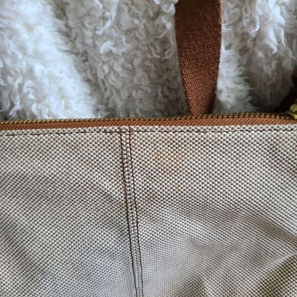 Fossil Geometric Print Canvas &‎ Leather Crossbody - Picture 5 of 9